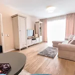 Apartament Warm Amber *