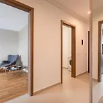 Warm Amber Apartament