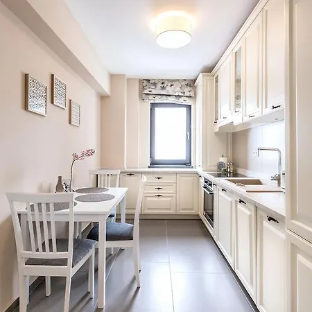 Warm Amber * Braşov