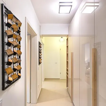 Apartament Cosmopolit *