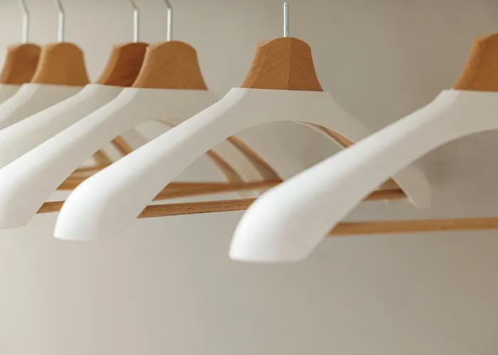 Apartment Warm Amber *